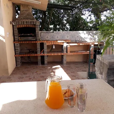 Casa Dos Amigos 1 بيت للعطل Chao de Couce